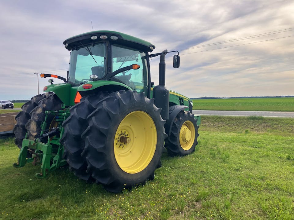 John Deere 8285R