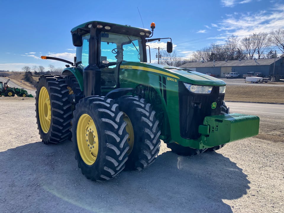 John Deere 8360R