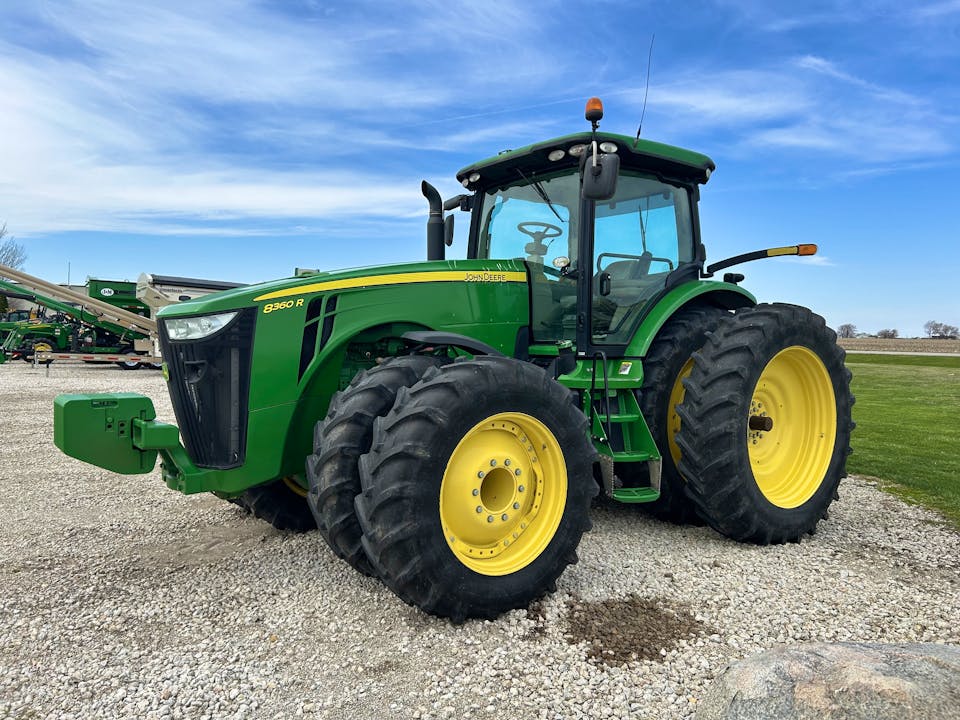 John Deere 8360R