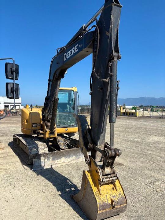 John Deere 85D