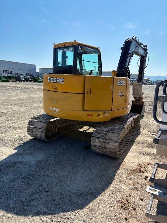 John Deere 85D