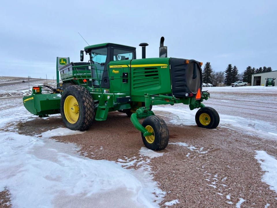 John Deere R450