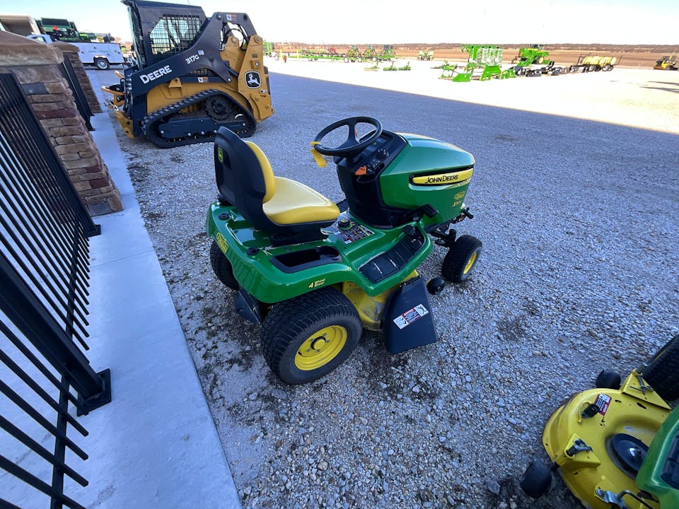 John Deere X304