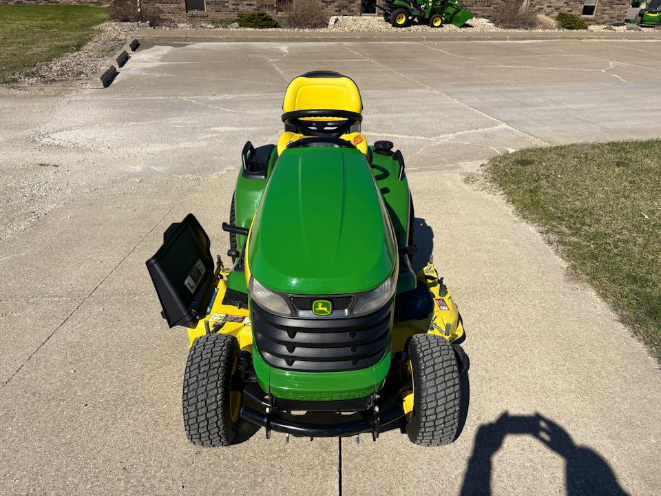 John Deere X500