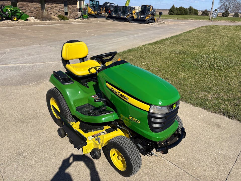 John Deere X500