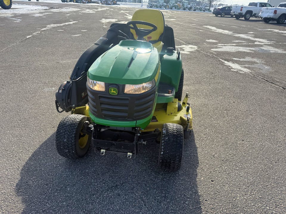 John Deere X730