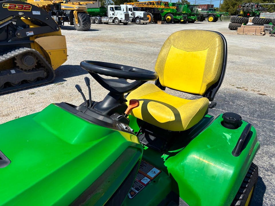 John Deere X734