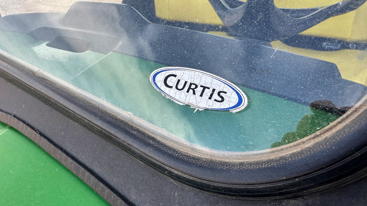 John Deere XUV825I GREEN