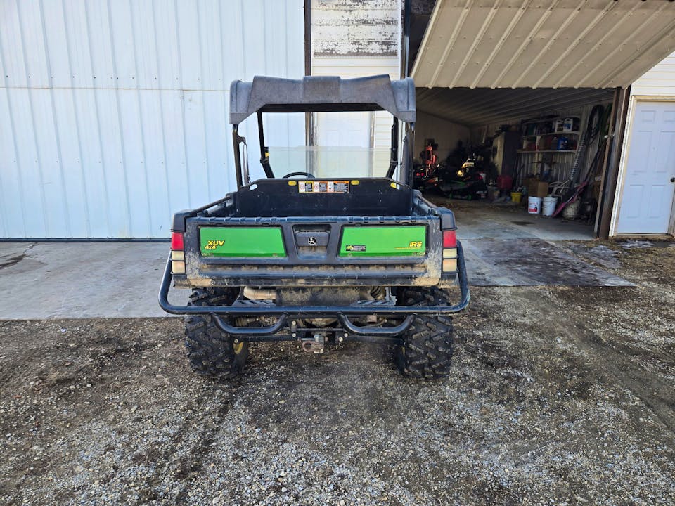 John Deere XUV825I GREEN