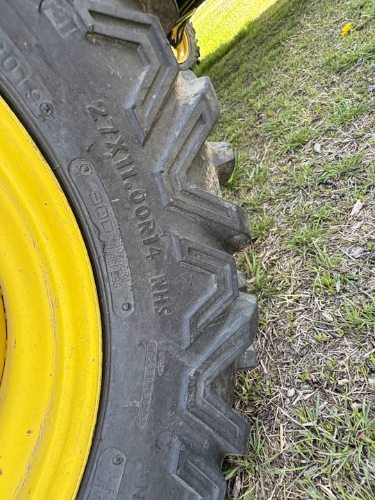 John Deere XUV825I GREEN