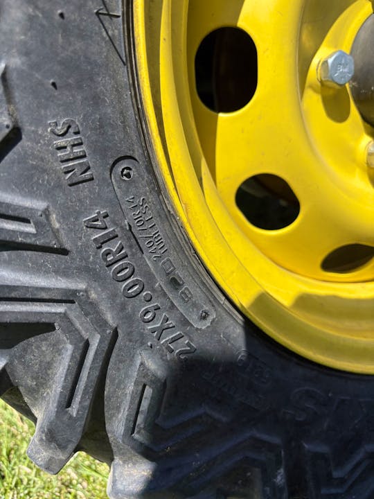 John Deere XUV825I GREEN