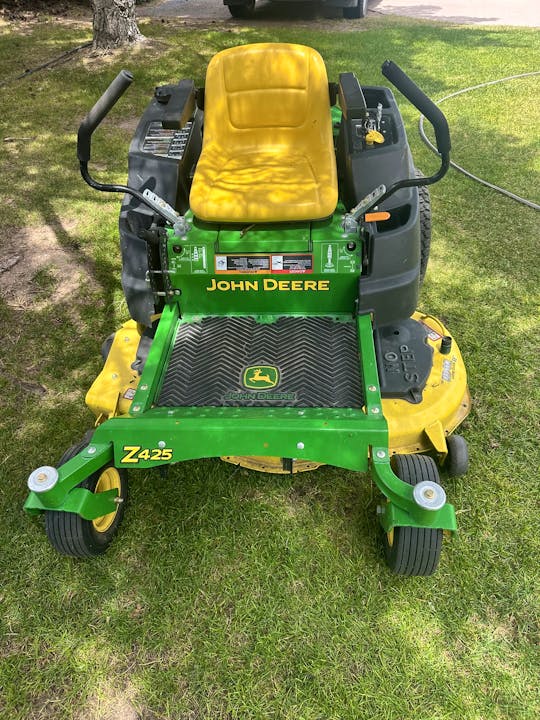 John Deere Z425