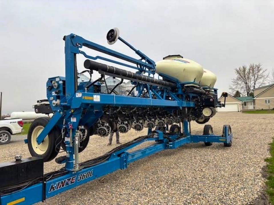 2013-kinze-3600-685168