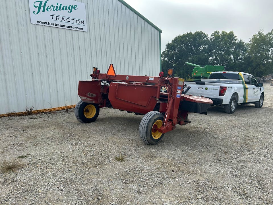 New Holland H7230