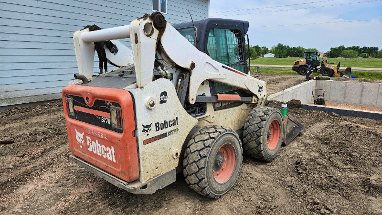 Bobcat S770