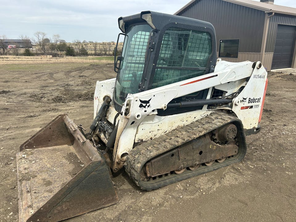 Bobcat T550