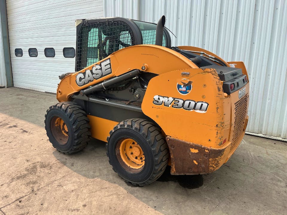 Case SV300