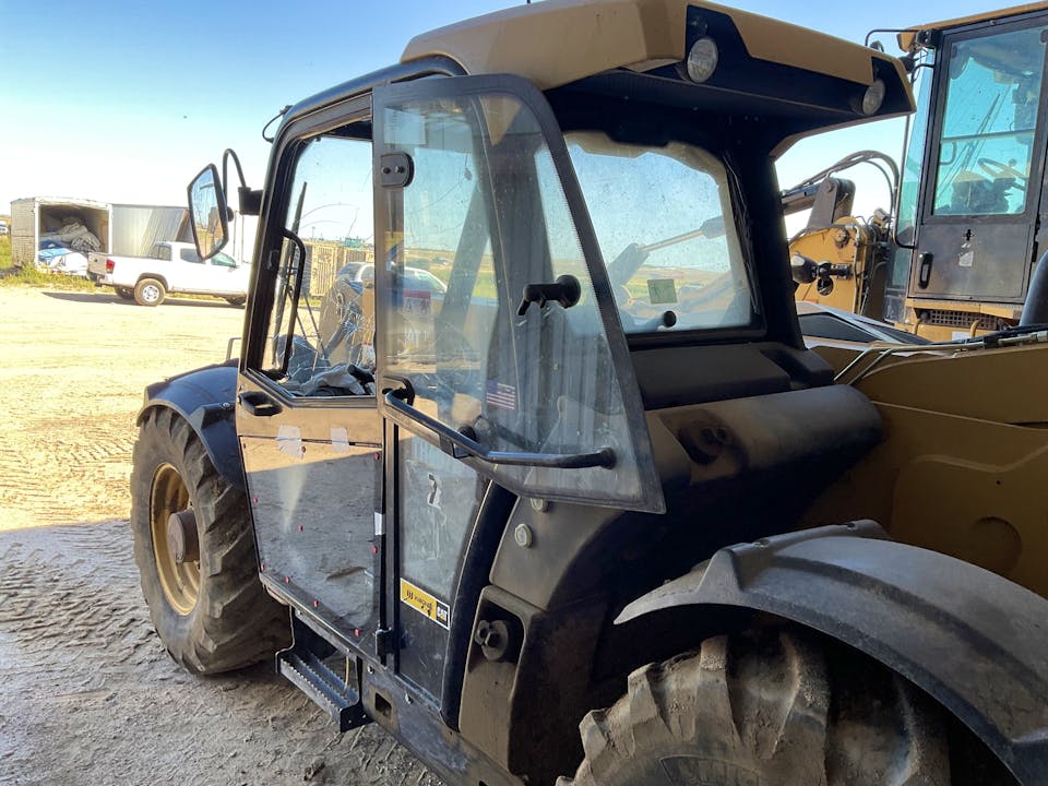 Caterpillar TH407C