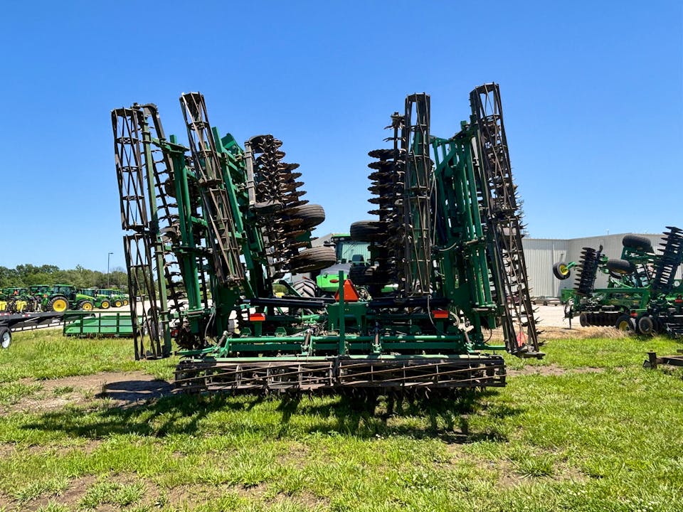 Great Plains 4000TM