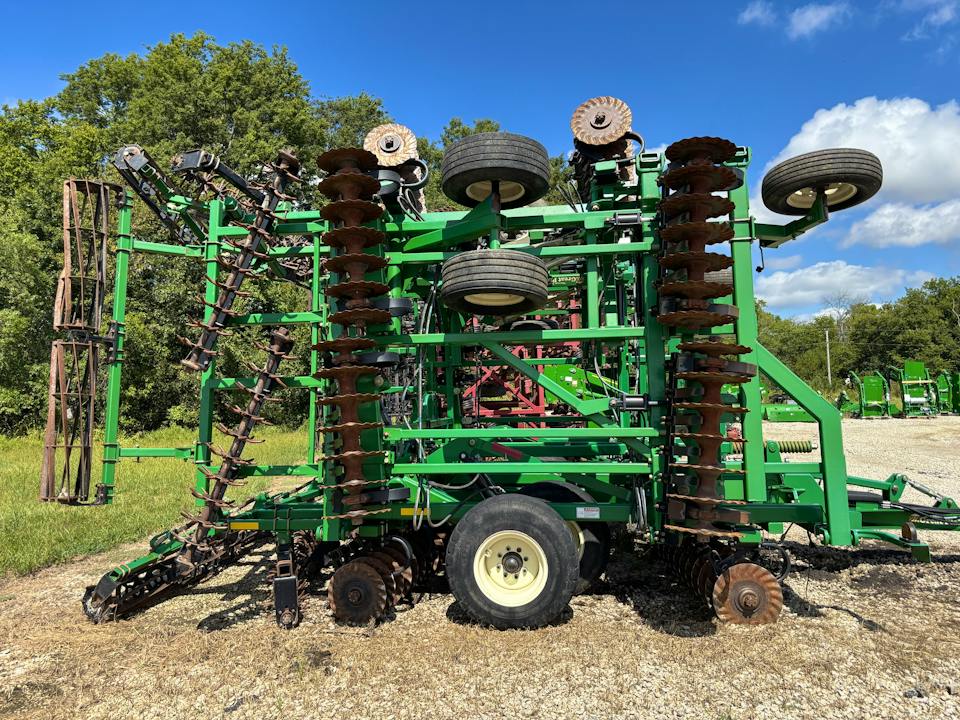 Great Plains 4000TM