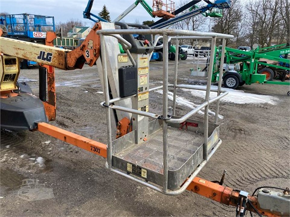 JLG T500J