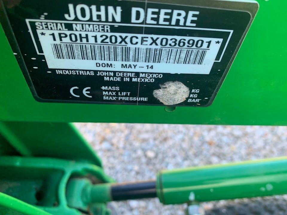 John Deere 1025R