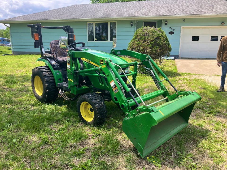 John Deere 2025R
