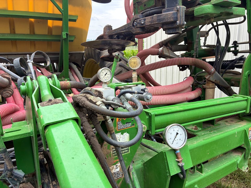 John Deere 2510H