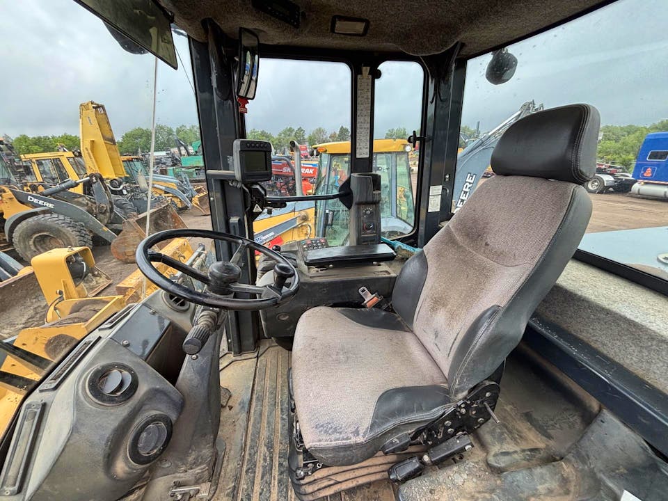 John Deere 544K