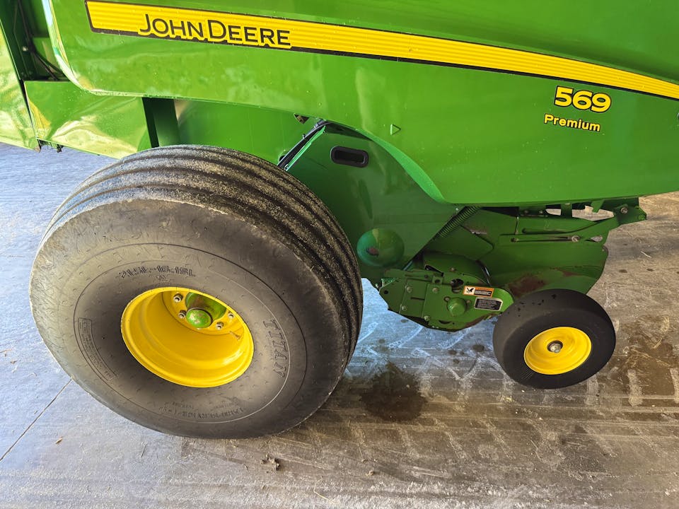 John Deere 569 Premium