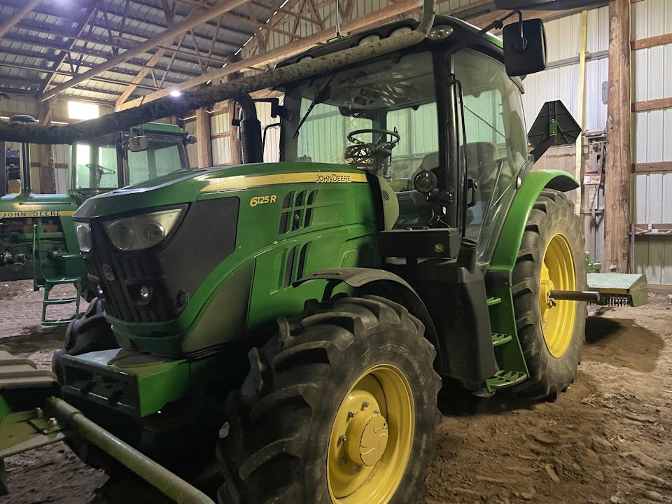 John Deere 6125R