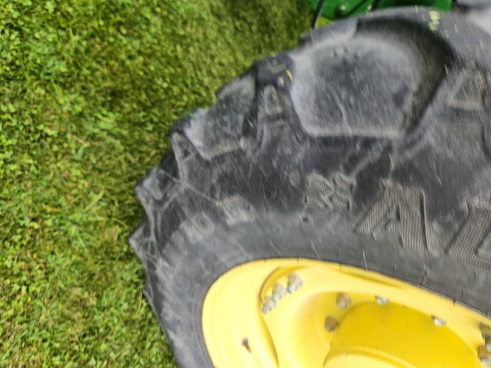 John Deere 6150R