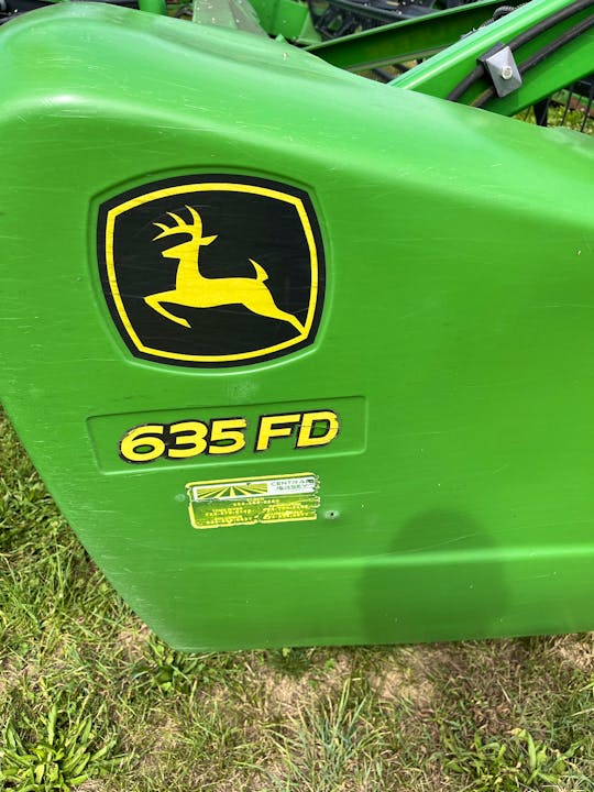 John Deere 635FD
