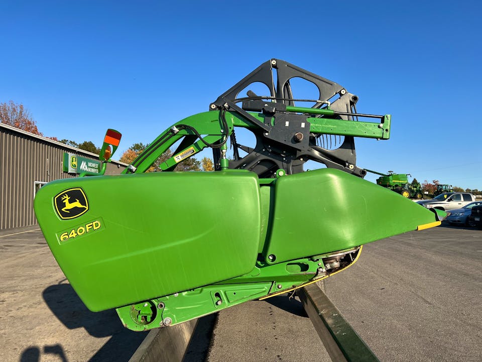 John Deere 640FD