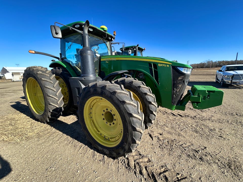 John Deere 8370R
