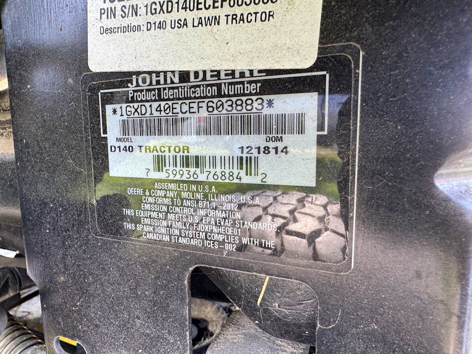 John Deere D140