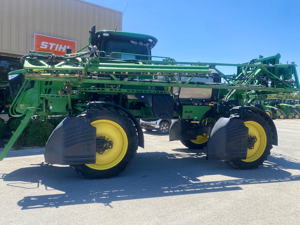 John Deere R4030