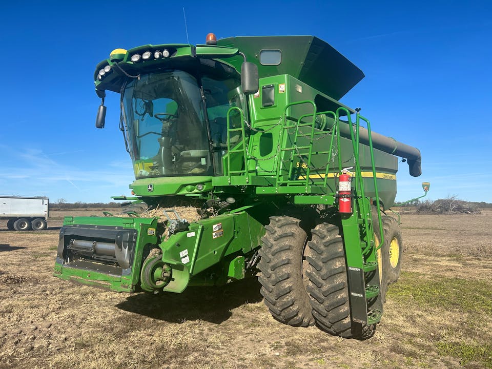 John Deere S680