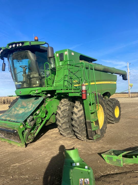 John Deere S680