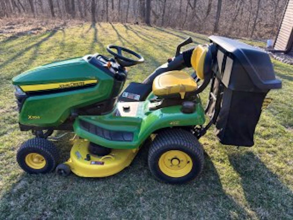 John Deere X304