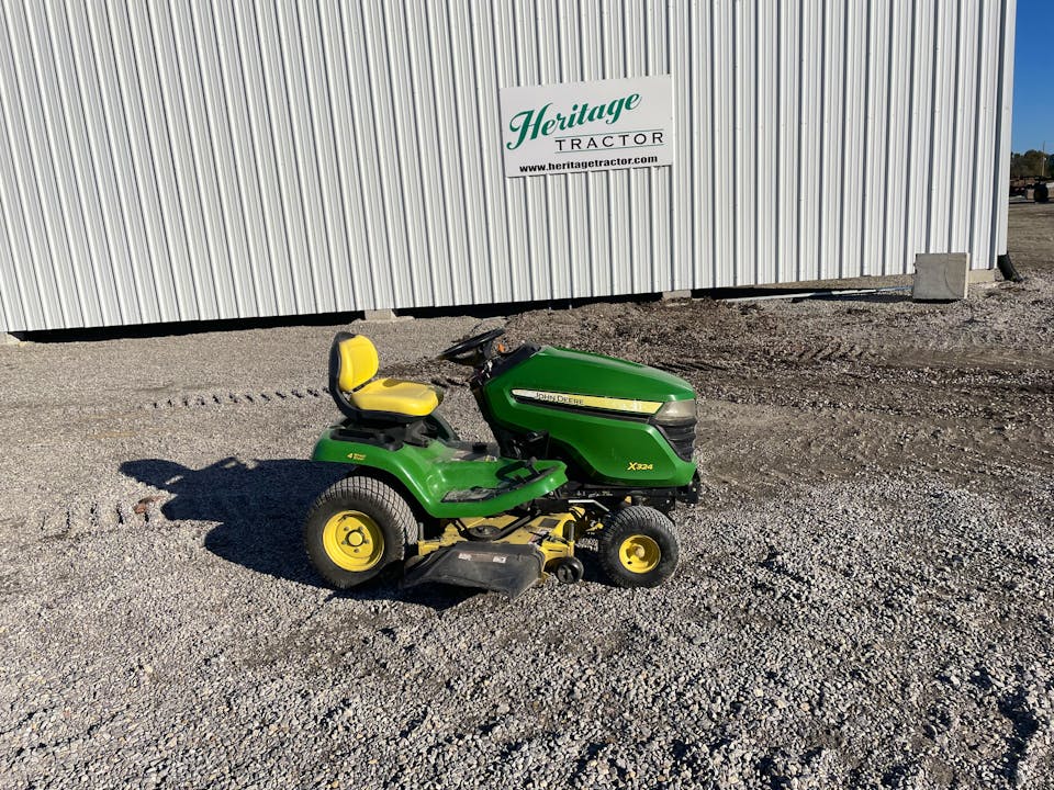 John Deere X324
