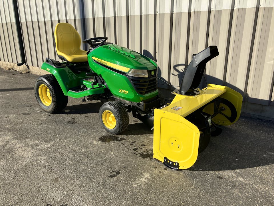 John Deere X534