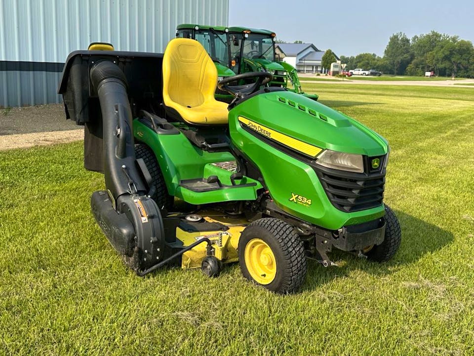 John Deere X534