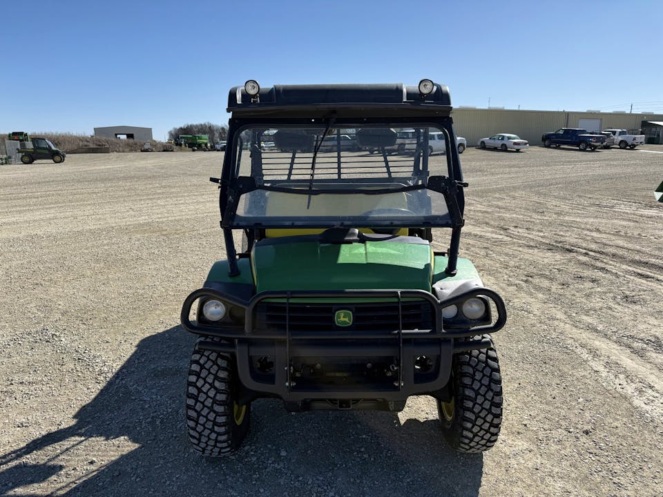 John Deere XUV625I GREEN