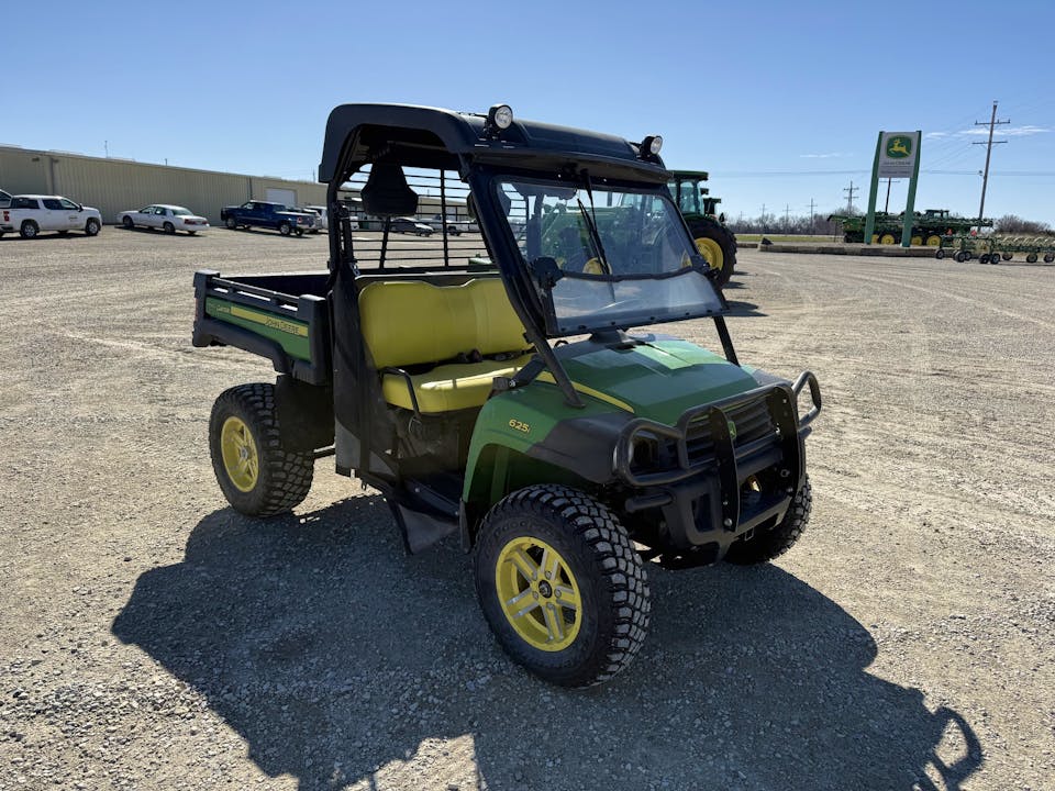 John Deere XUV625I GREEN