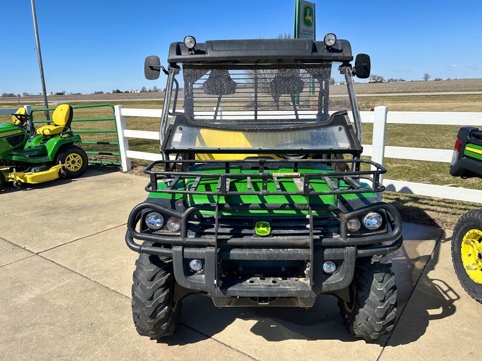 John Deere XUV825I