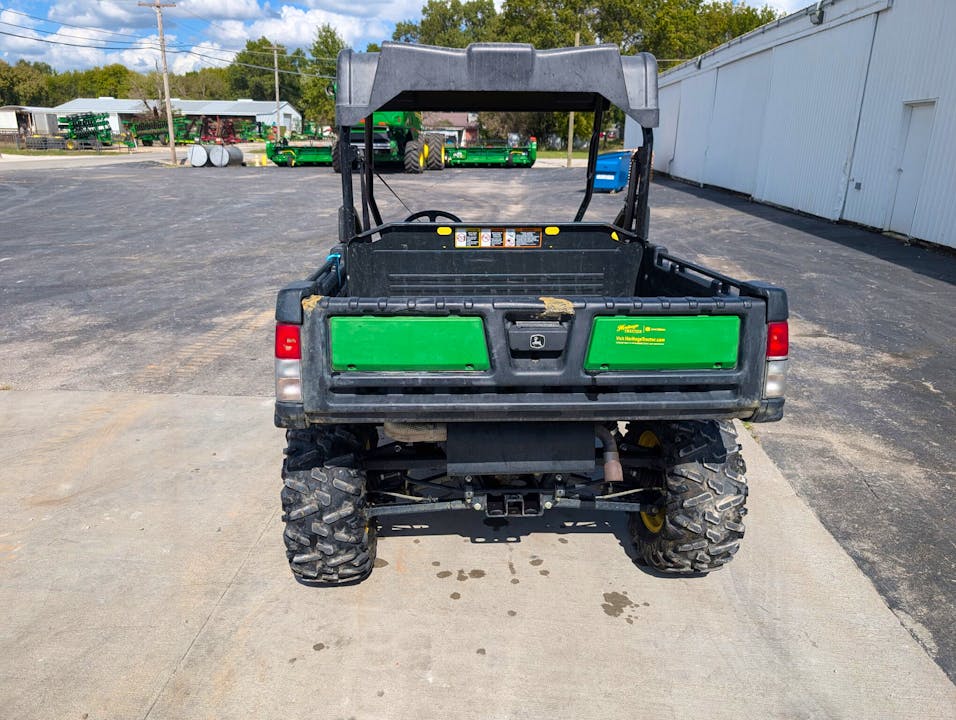 John Deere XUV825I