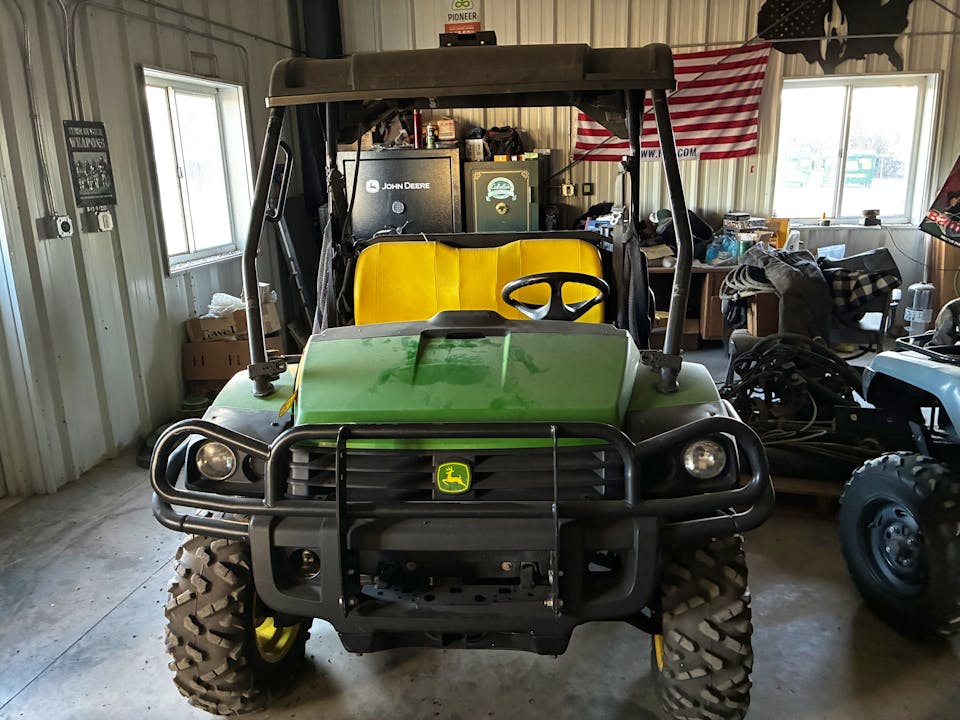 John Deere XUV825i