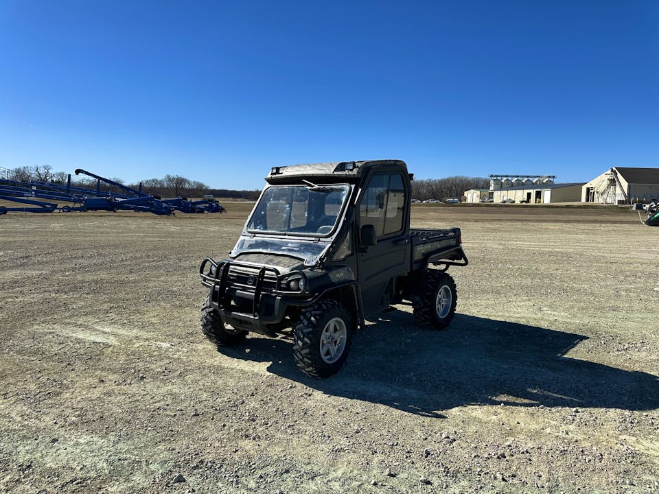 John Deere XUV825i Power Steering