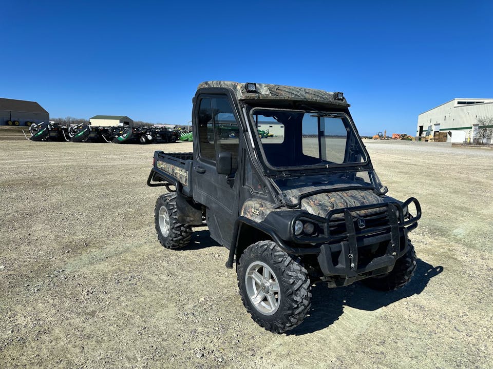 John Deere XUV825i Power Steering